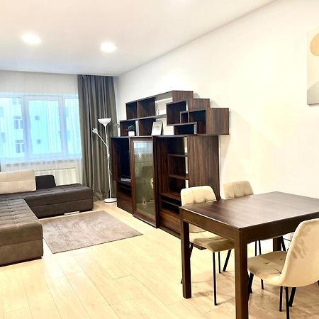 לבוב Osapart Malevich Apartment In The Complex Great Britain מראה חיצוני תמונה